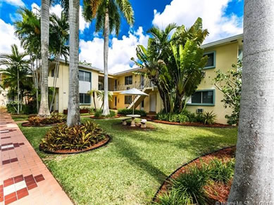 Florida Multi Family Properties For Sale - Let us help you buy or sell your next Multi Family Property