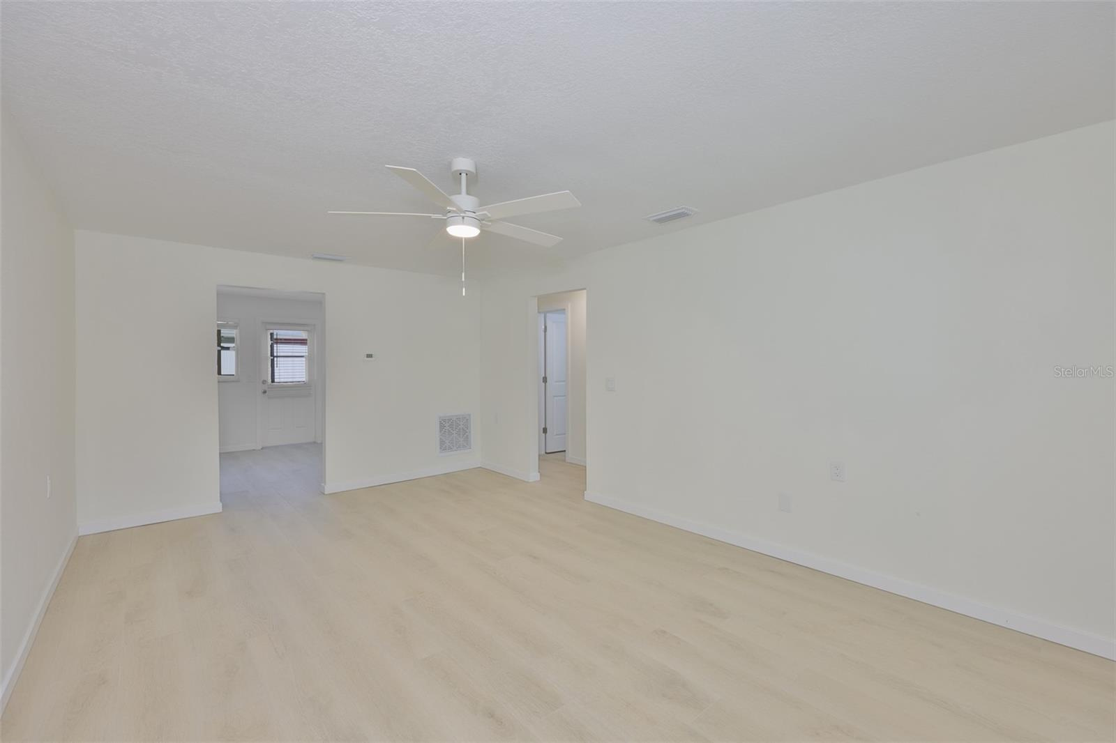 6 Unit Multifamily Property For Sale in Indian Rocks Beach, FL $2,195,000